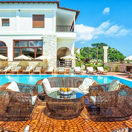 Xenios Possidi Paradise Hotel מראה חיצוני תמונה